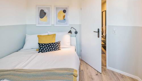 new apartment I cozy I Netflix I WLAN I near airport - Foto 4