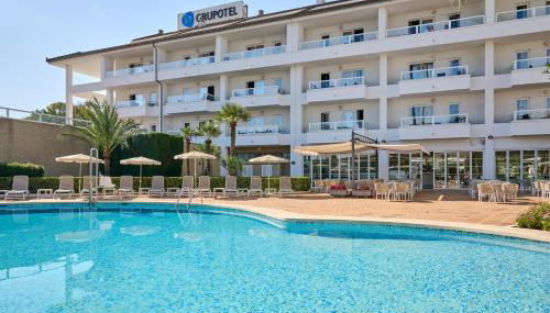 Grupotel Alcudia Suite - Foto 2, sunbed