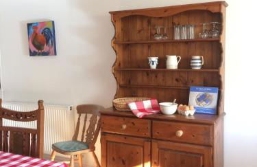 Lower Thura House - Photo 3