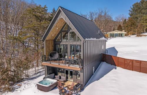 Lake Haus Cabin - Hot Tub, Sauna, Lake View, Wi-Fi - Photo 45