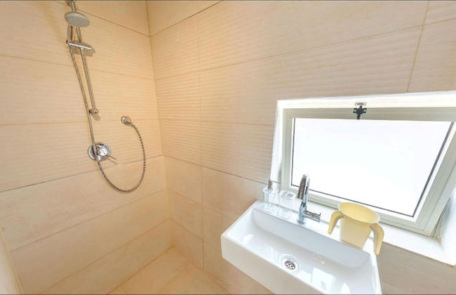 Vacation in the old city of Safed - Foto 24