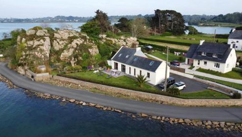 Reposant, Calme, Vue Mer imprenable à 2 m de l'eau, Petit Port Typique Breton - Foto 5