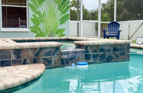 SaltyLux16 Heated Saltwater Pool, Near Beach, Honeymoon Island, Farmer market - Foto 15