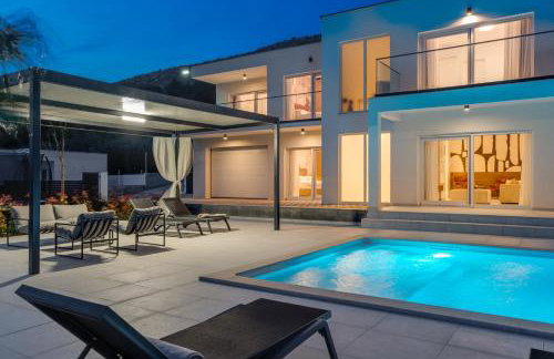 Villa Carmen with 5 en-suite bedrooms, 48 sqm pool, 8km from sea - Photo 37