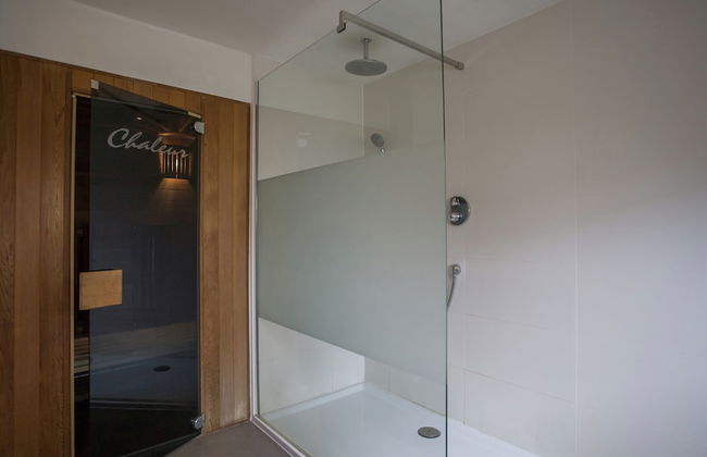 Beautiful Villa Near the Sea - Photo 45