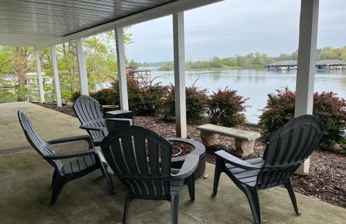 6 BD Smith Mountain Lakefront Escape sunset - Foto 37