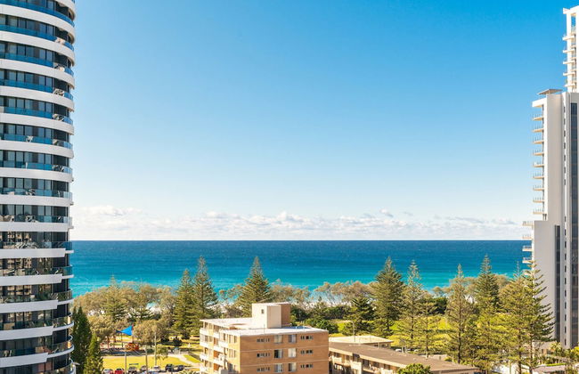 Peppers Broadbeach - Photo 54