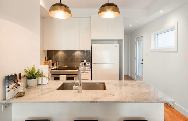 Exquisite Modern Condo in Little Italy - Foto 15