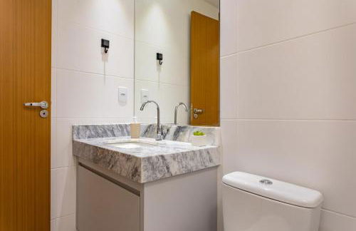 Apt Novo 20º Andar, Perto de Tudo! - Photo 15