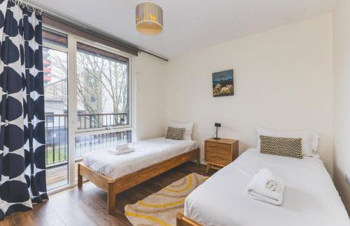 Stylish 4BDR Home Near South Acton With Parking - Photo 38