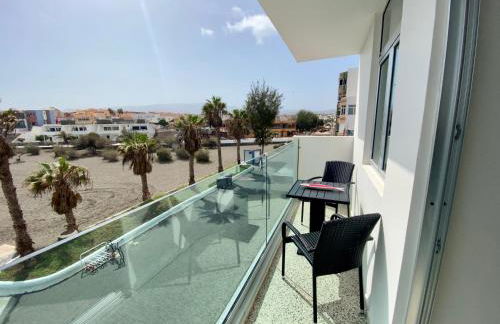 Hermoso Edificio Frente al Mar, a pie de Playa y hermosas vistas - Photo 21