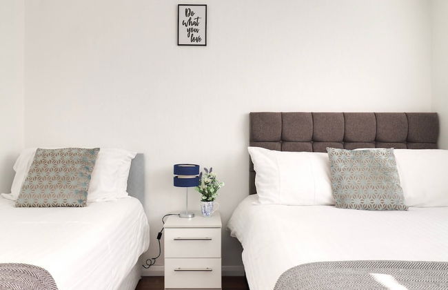 Skyvillion - Valley Way - 3bed House In Stevenage - Foto 6