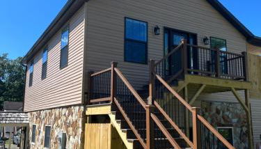 Stay, play and relax in Ohiopyle, PA, Hot tub, Pool table, next to the GAP trail in Ohiopyle, PA - Foto 2