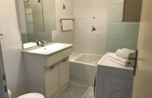 Le Vert Bois - calme, verdure, terrains de tennis - Foto 16