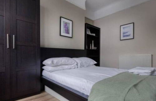 Vibrant Artist Hideaway by Centre Parking - Foto 11