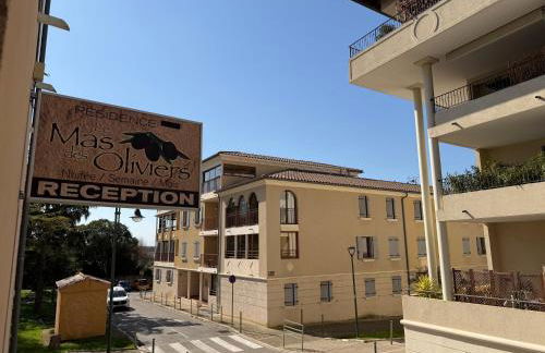 Superbe appartement à Uzès avec place de parking - Foto 30