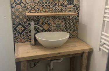 studio vue sur le Port saint Goustan classé 3 étoiles! - Foto 7