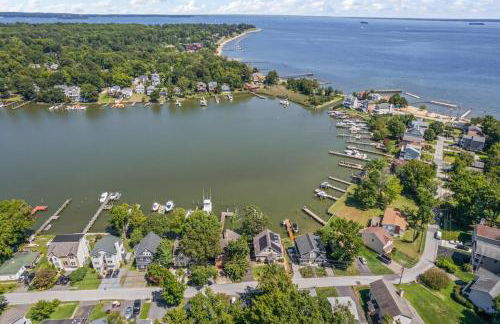 Waterfront Getaway - Dock UR Boat & Walk to Beach - Foto 36