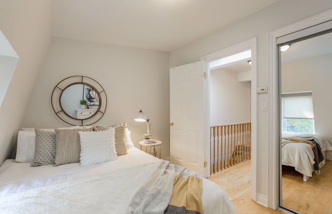 Homey & Elegant 3-bedroom House in the Annex - Foto 9