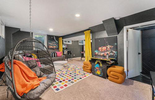 All-In-One Retreat Spa, Gym, Fun Room & Location! - Foto 1