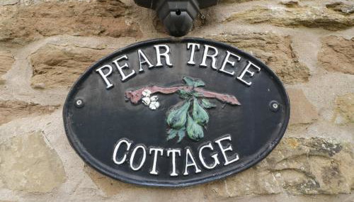 Peartree Cottage - Photo 2