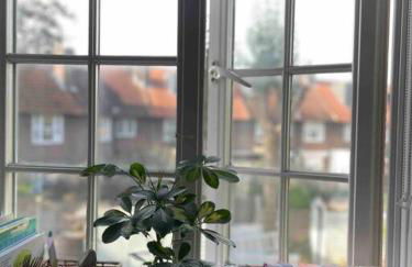 One bedroom Putney Village flat - Foto 15