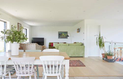 The Wendy House - Photo 20