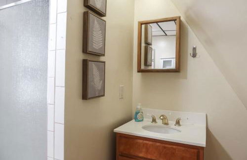 Cozy Attic Studio for 2 5min to NYC Train Station - Foto 17