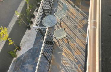 Lees Lookout Holt ,2 bedroom luxury apartment with private parking - Foto 22