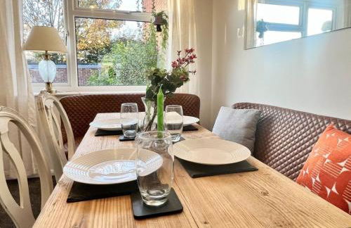 Families, Contractors - 3 Bedrooms - Garden - Fully equipped house - Foto 15