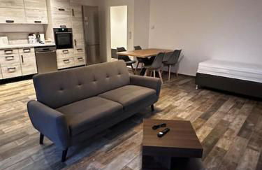 4 Zimmer Apartment, Parkplatz & Garten, Nah A10, Berlin - Foto 1