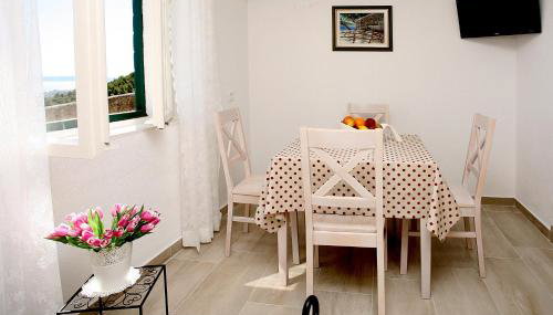 Holiday Home Miklica - Photo 4