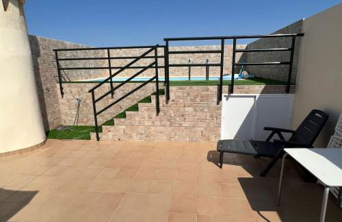 Ático con piscina privada vistas al mar. - Foto 26