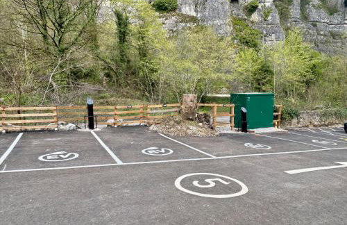 Rock Mill - Luxury 1 Bedroom Apartment 14 with Private Balcony - Foto 33