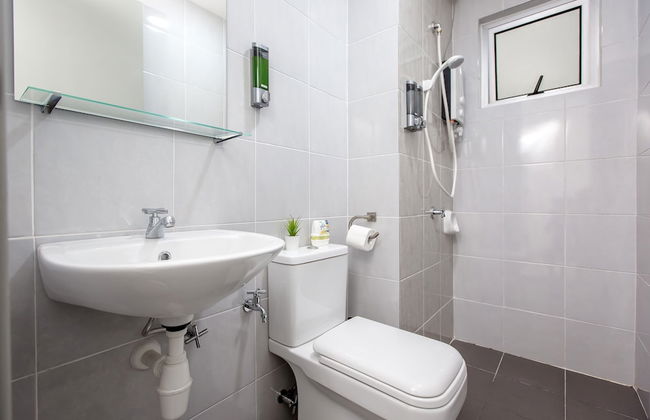 Rex Ollie The Edge Residence - Foto 26