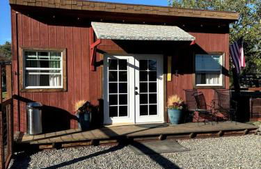 Cozy Rustic Cabin on a Working Horse Ranch for a Unique Getaway in Granite Bay, California - Foto 8