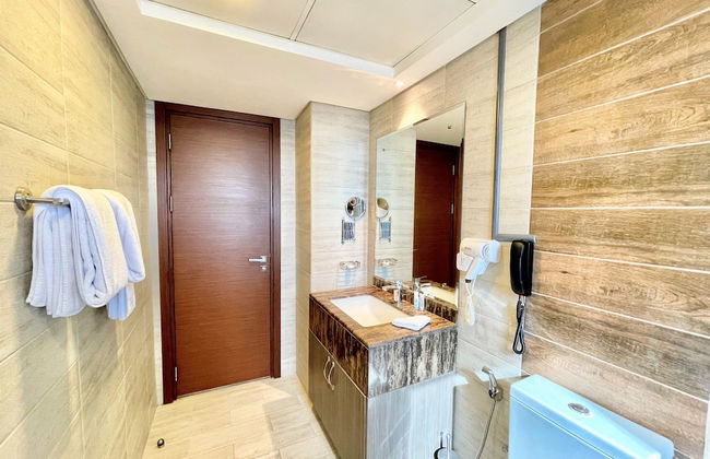 Marbella Executive 2 Bedrooms Balcony - Photo 30