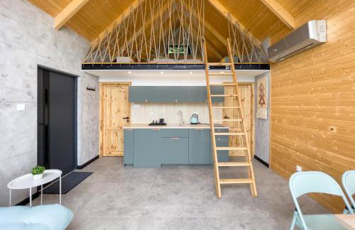 Stodoły Modyń - Domki w Beskidzie Wyspowym - staw kąpielowy, balia, sauna, grota solna - widok na góry - Photo 41