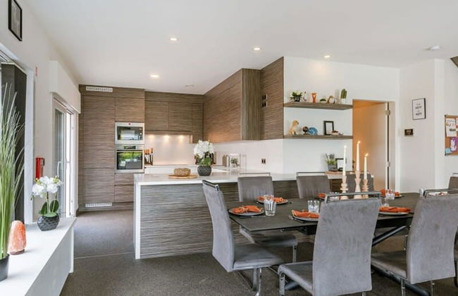 Spacious House With Garden and Parking - Foto 2