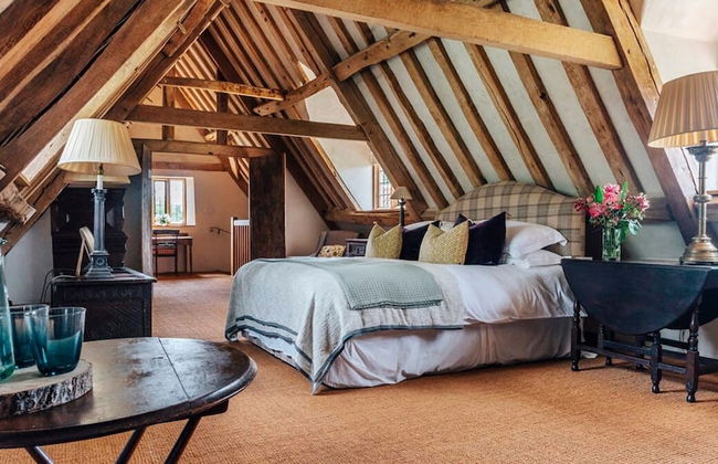 Lavish Tudor Estate Gardens - Sleeps 25 - Foto 28