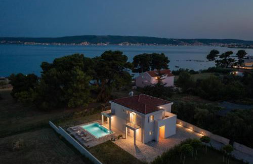 Beachfront villa Pensa private pool, 3-bedroom - Foto 41