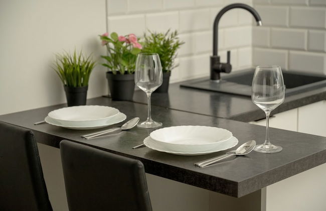 Wrocław Haven Apartment by Renters - Photo 26