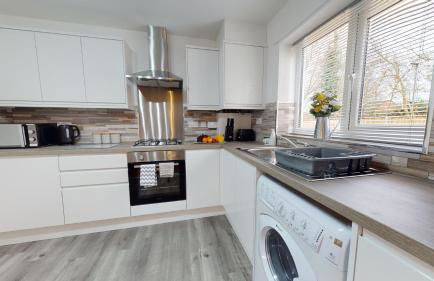 SRK Serviced Accommodation, 2 Bedroom Private Apartment, Business, Leisure, Contractors - Foto 23