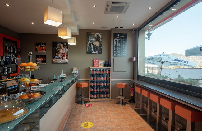 Stylish Residence Le Fontane 2 Bed Apartment Sleeps 6-7 - Photo 32