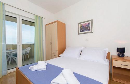 Apartments by the sea Igrane, Makarska - 17292 - Photo 29