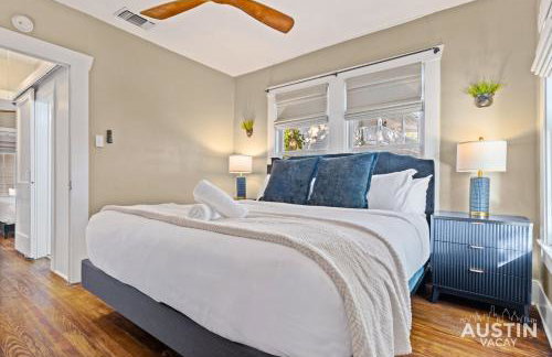 East Austin 2BR 1BA w Patio and Grill, Pet-Friendl Walk to 6th By Austin Vacay - Foto 20