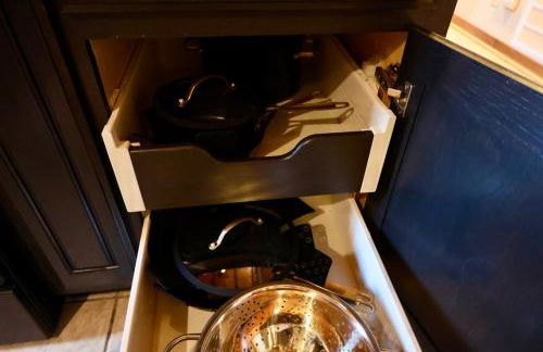 Hidden Hillside Retreat - A Secluded Modern Cabin - Foto 15