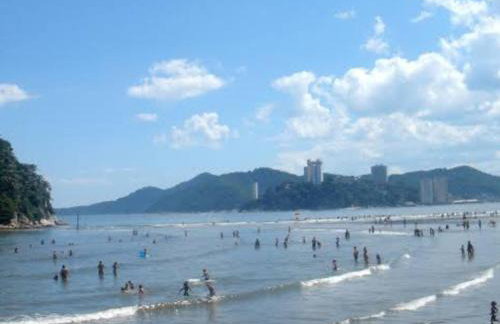 Apê 50 metros da praia com wifi e garagem - Foto 10