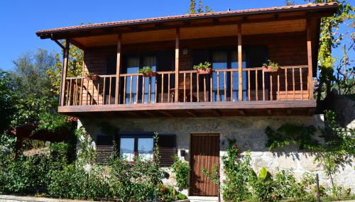 Charming House in Celorico de Basto with Mountain View - Foto 1