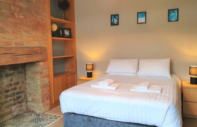 Large 5 Bedroom House Terrace Parking - Foto 1